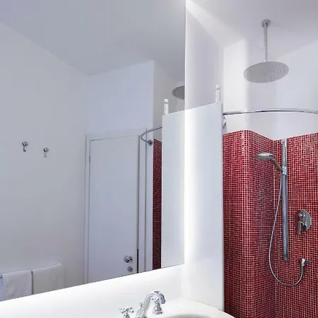 Hotel Milton 4*
