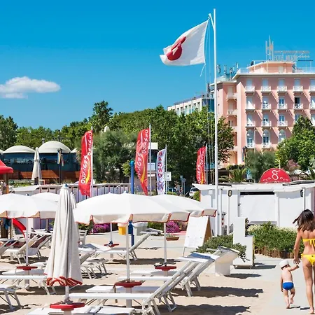 Milton Ξενοδοχείο 4*